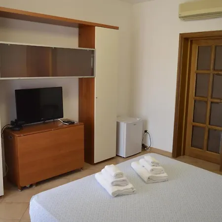 Anna Hotel