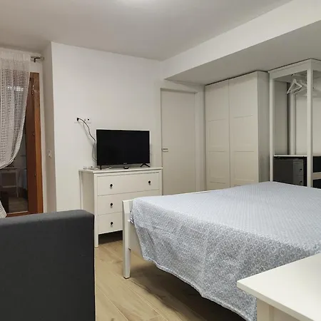 Anna Hotel 3*