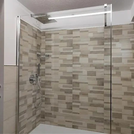 Hotel Anna 3*