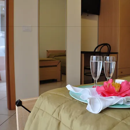 Hotel Anna 3*