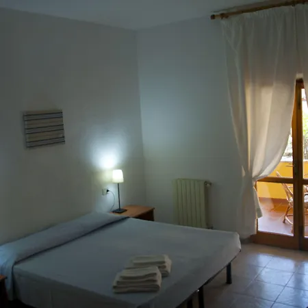 Anna Hotel 3*