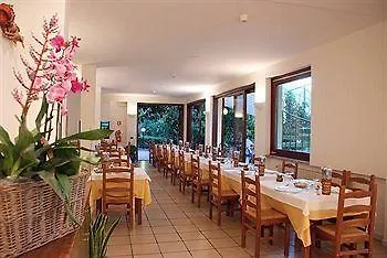 Anna Hotel 3*