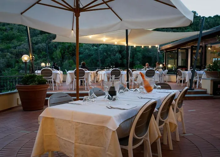 Hotell Anna Fetovaia