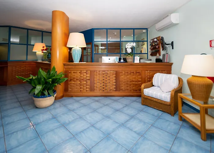 Hotell Anna Fetovaia